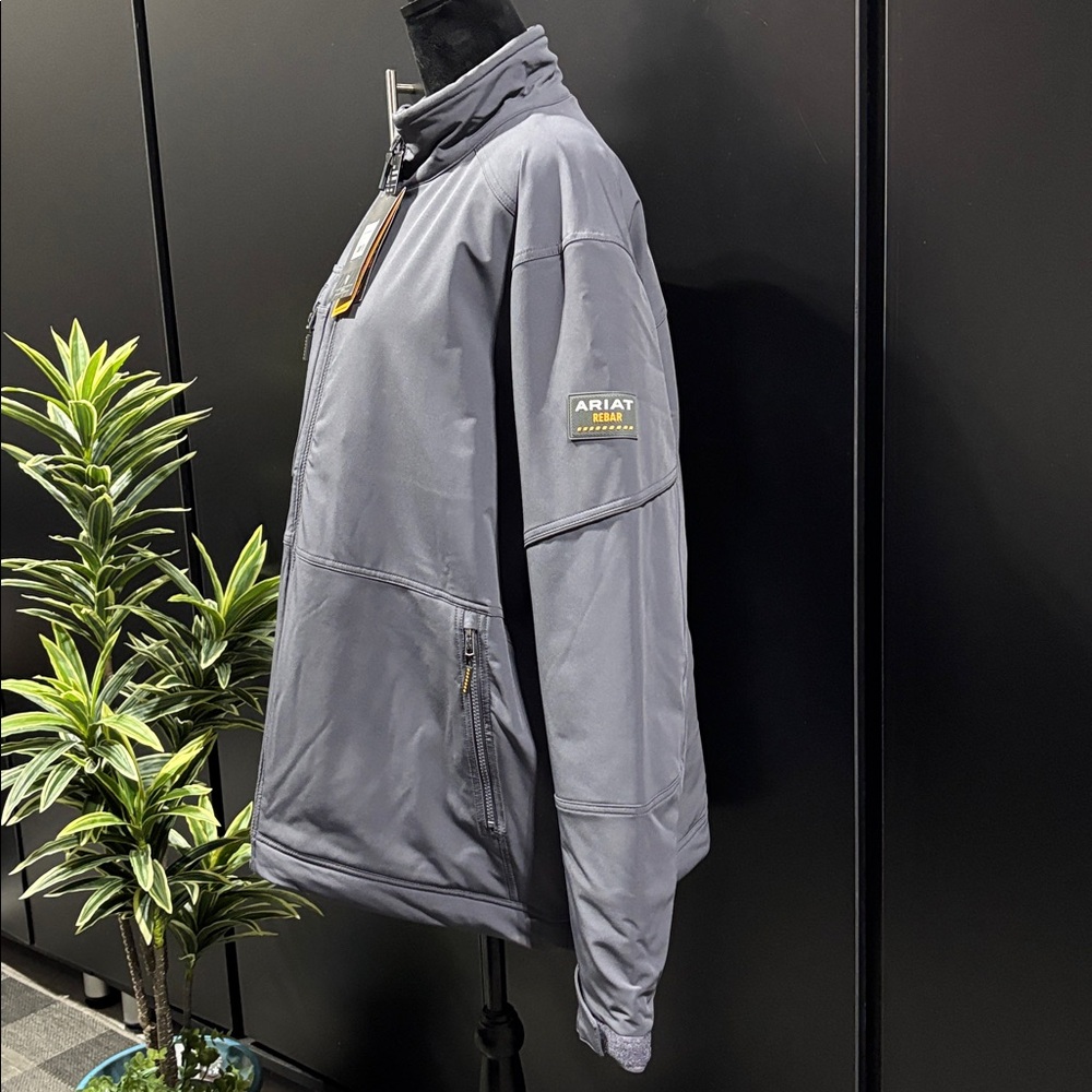Ariat Dri-Tek Durastretch Insulated,abrasion resist, water repell,zip up jacket - Picture 4 of 16